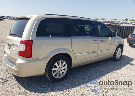 2015 Chrysler Town & Country Touring from USA, damaged, VIN 2C4RC1BG5FR629878